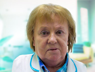 Устинова Лариса Алексеевна